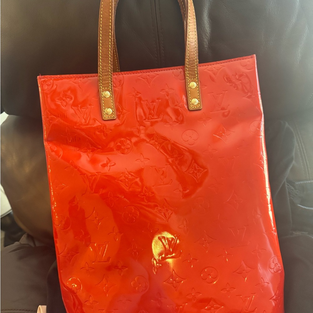 ❤️ Louis Vuitton Red Monogram Vernis Tote Bag | Patent Leather | Made in France